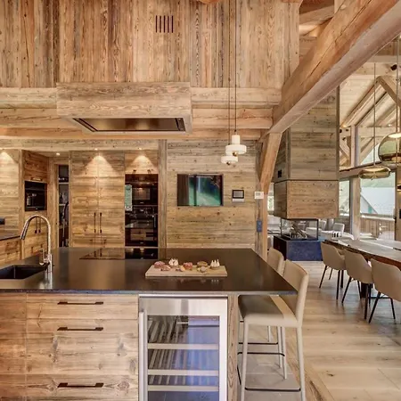 Summit Chalet - Elegant